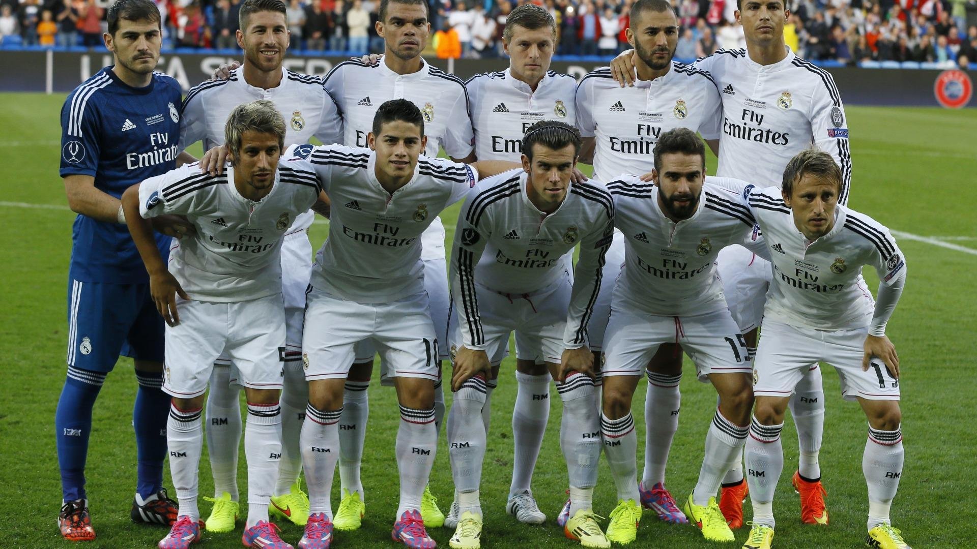 场景还原:世俱杯现场的现场氛围,世俱杯球场