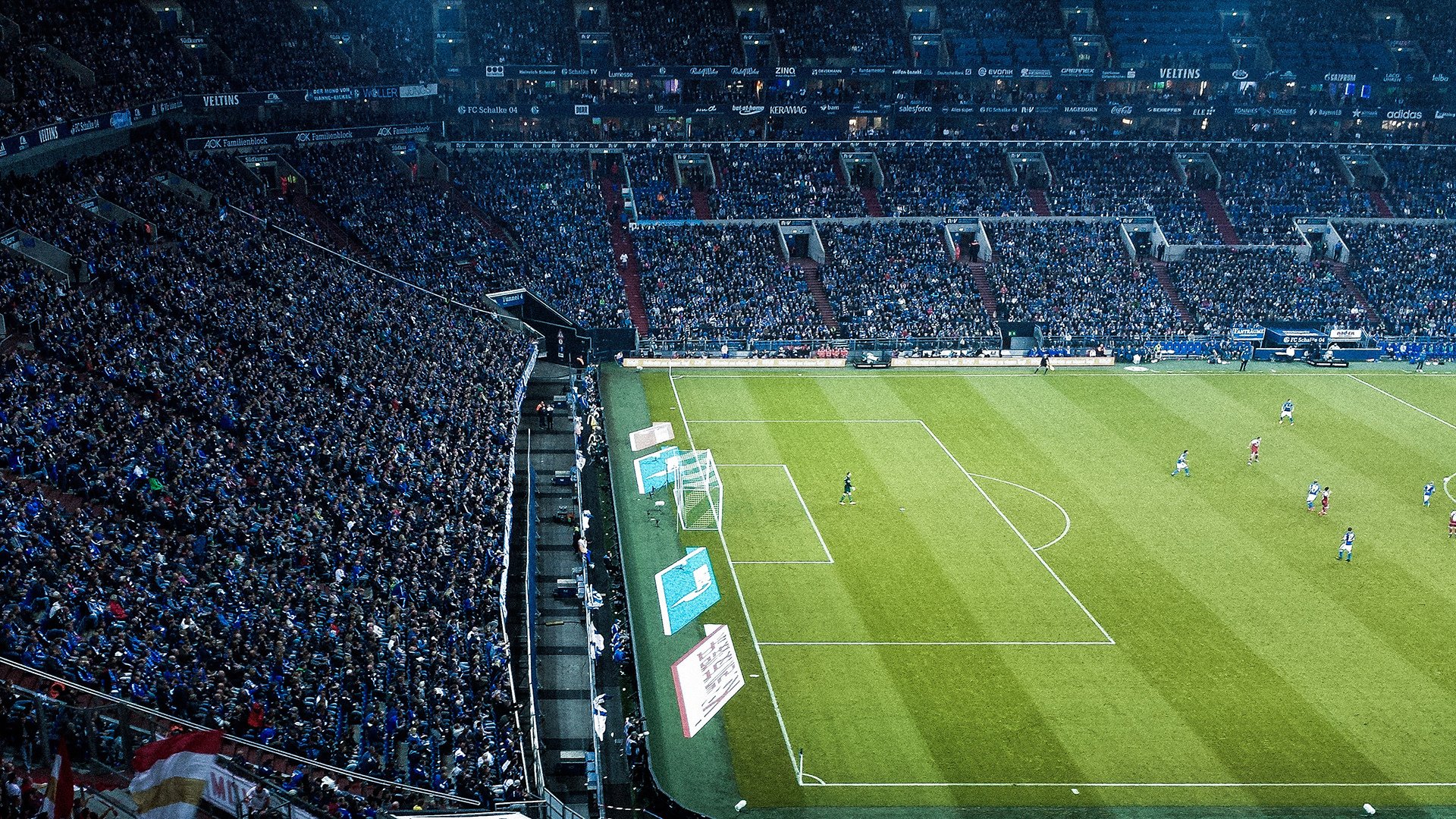 英超区域球迷群体特征与俱乐部运营策略匹配，英超各队球迷数量排名